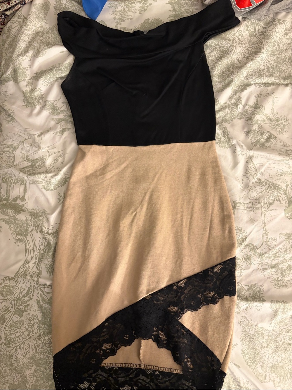 Fashion Nova Black and Beige One-Shoulder Sheath Dress